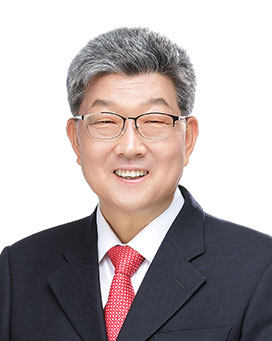 총무위원회 위원장 이영국 사진