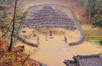Royal Tomb of King Guhyeong