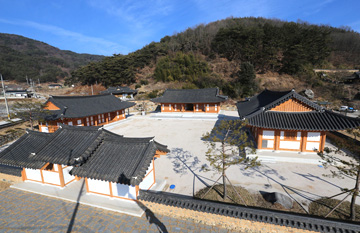 岐山・朴憲鳳先生の生家(岐山国楽堂)